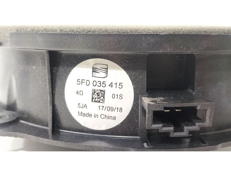 Recambio de altavoz para seat leon st (5f8) 1.0 tsi referencia OEM IAM 5F0035415  
