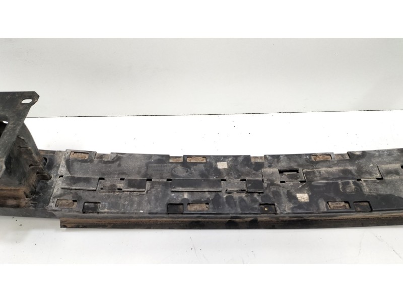 Recambio de refuerzo paragolpes delantero para land rover discovery iv (l319) 3.0 sdv6 4x4 referencia OEM IAM AH2213D020AA  