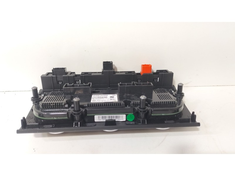 Recambio de mando climatizador para seat leon st (5f8) 1.0 tsi referencia OEM IAM 5F0907044AK  