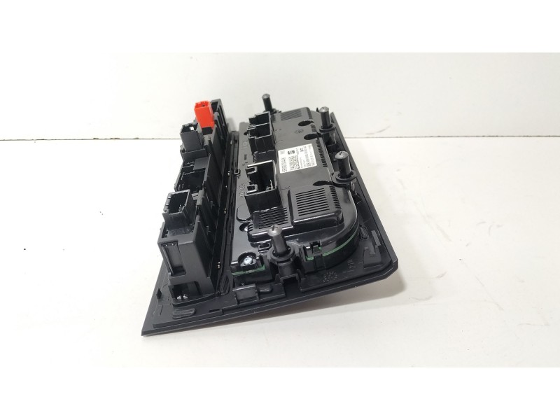Recambio de mando climatizador para seat leon st (5f8) 1.0 tsi referencia OEM IAM 5F0907044AK  