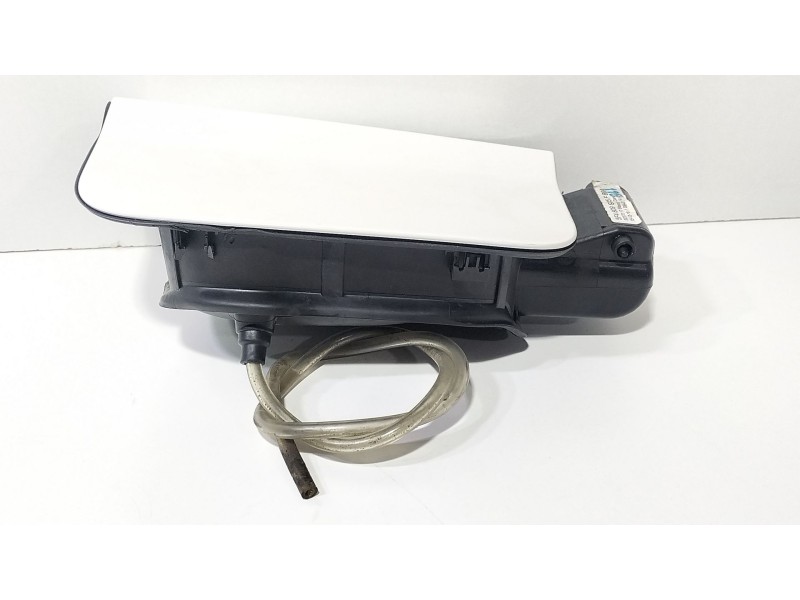 Recambio de tapa exterior combustible para seat leon st (5f8) 1.0 tsi referencia OEM IAM 5F4809905F  