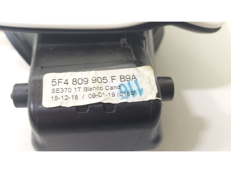 Recambio de tapa exterior combustible para seat leon st (5f8) 1.0 tsi referencia OEM IAM 5F4809905F  