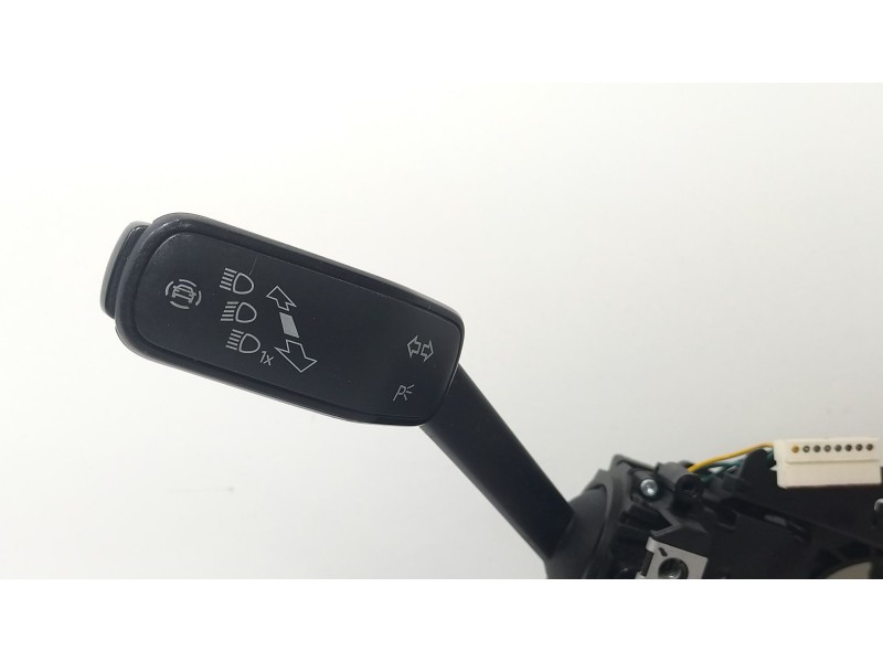 Recambio de mando multifuncion para seat leon st (5f8) 1.0 tsi referencia OEM IAM 5Q1953507CD  