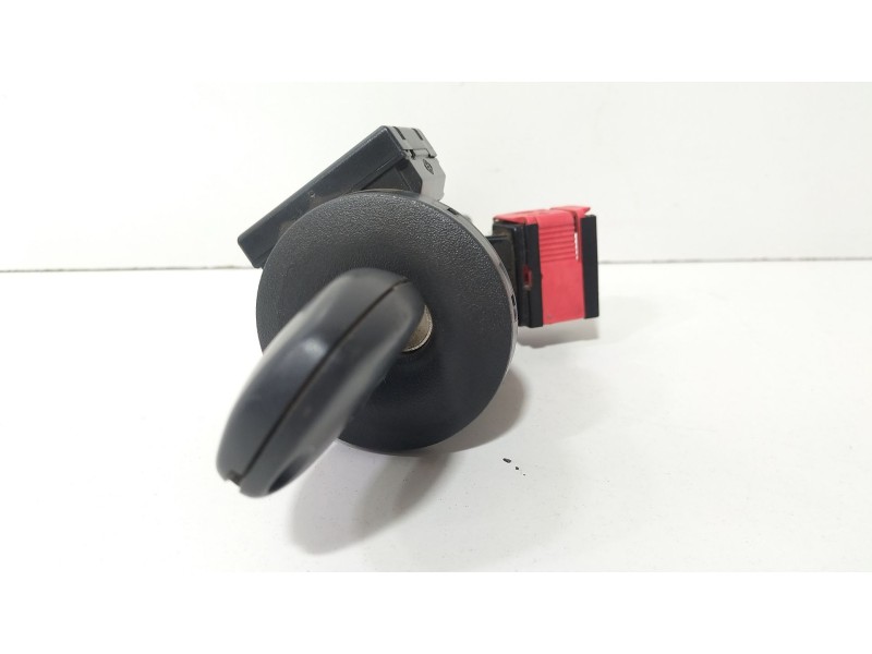 Recambio de conmutador de arranque para renault kangoo / grand kangoo ii (kw0/1_) 1.5 dci 70 (kw0v, kw0a) referencia OEM IAM 820