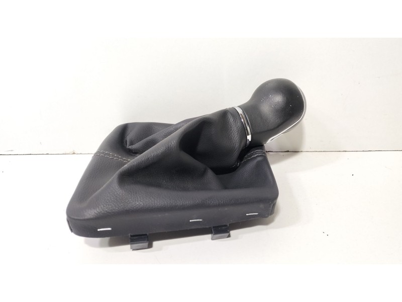 Recambio de pomo palanca cambio para seat leon st (5f8) 1.0 tsi referencia OEM IAM 5F1711113AK  