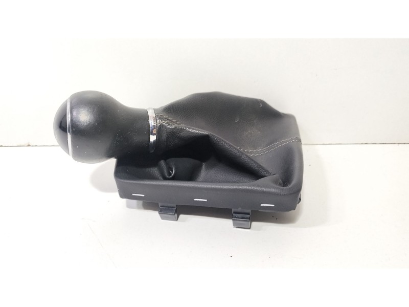 Recambio de pomo palanca cambio para seat leon st (5f8) 1.0 tsi referencia OEM IAM 5F1711113AK  