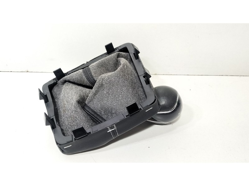 Recambio de pomo palanca cambio para seat leon st (5f8) 1.0 tsi referencia OEM IAM 5F1711113AK  