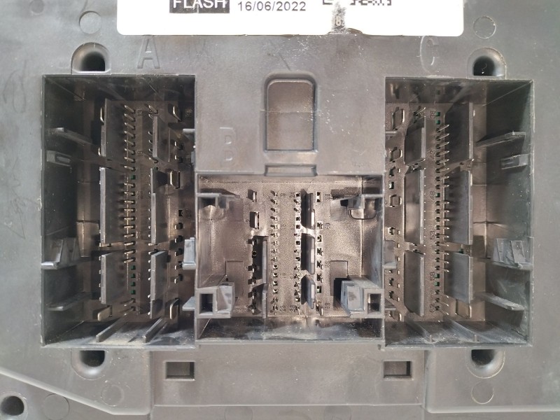 Recambio de modulo electronico para seat ibiza v (kj1, kjg) 1.0 mpi referencia OEM IAM 2Q0937089E  