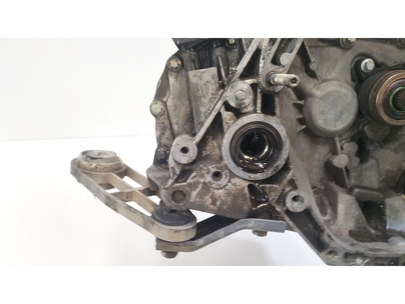 Recambio de caja cambios para dacia logan (ls_) 1.5 dci (ls0w) referencia OEM IAM JR5108  