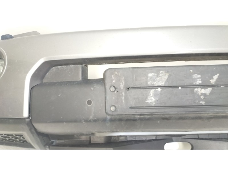 Recambio de paragolpes delantero para land rover discovery iv (l319) 3.0 sdv6 4x4 referencia OEM IAM LR058014  
