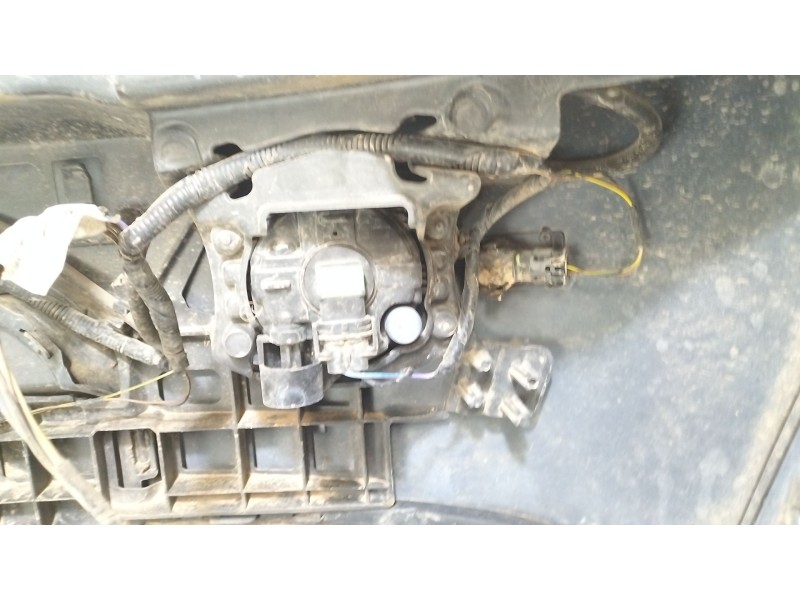 Recambio de paragolpes delantero para land rover discovery iv (l319) 3.0 sdv6 4x4 referencia OEM IAM LR058014  