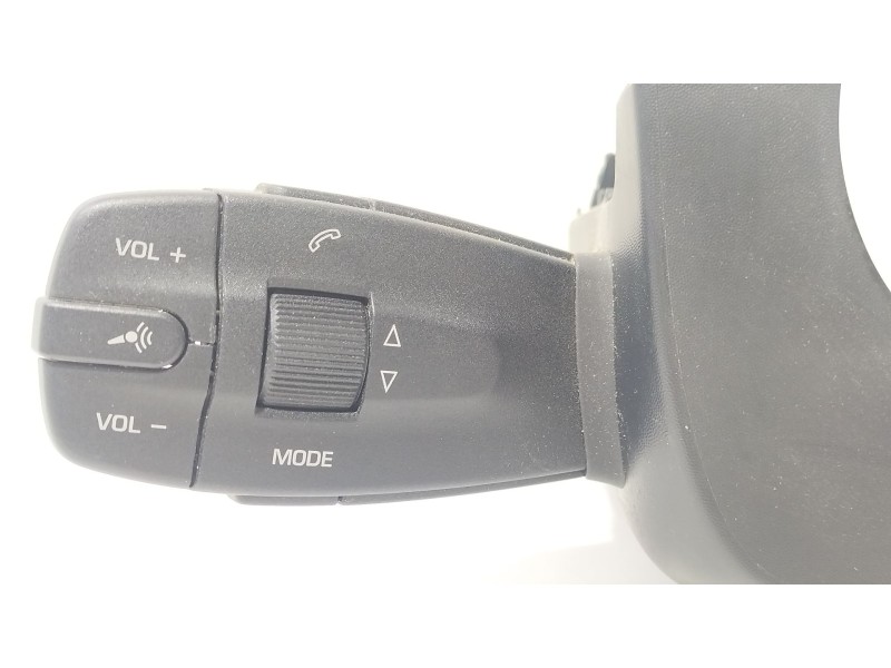 Recambio de moldura para seat ibiza iv st (6j8, 6p8) 1.2 tsi referencia OEM IAM 6J0858559  