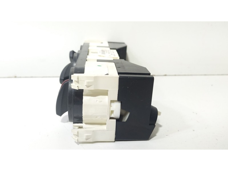 Recambio de mando climatizador para seat ibiza iv st (6j8, 6p8) 1.2 tsi referencia OEM IAM 6J0820045A  