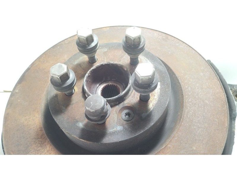 Recambio de mangueta delantera derecha para land rover discovery iv (l319) 3.0 sdv6 4x4 referencia OEM IAM LR056468  