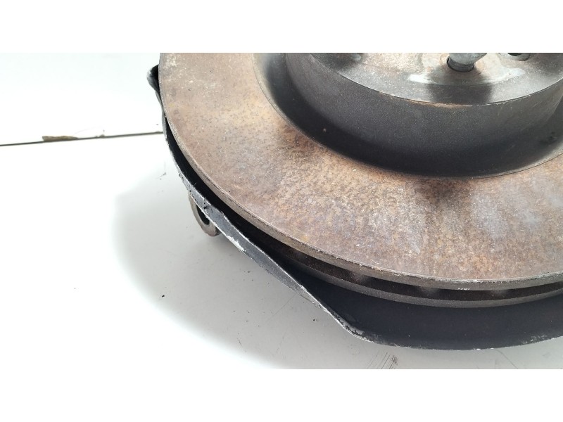 Recambio de mangueta delantera derecha para land rover discovery iv (l319) 3.0 sdv6 4x4 referencia OEM IAM LR056468  