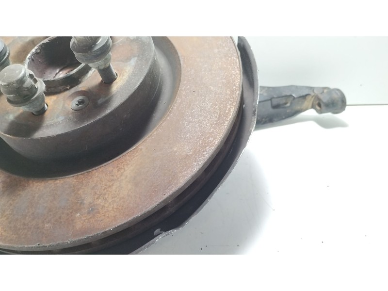 Recambio de mangueta delantera derecha para land rover discovery iv (l319) 3.0 sdv6 4x4 referencia OEM IAM LR056468  