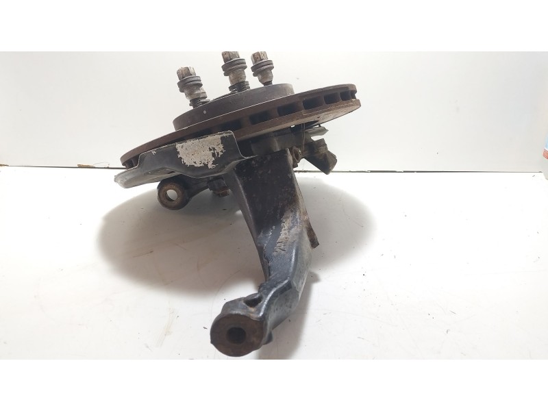 Recambio de mangueta delantera derecha para land rover discovery iv (l319) 3.0 sdv6 4x4 referencia OEM IAM LR056468  