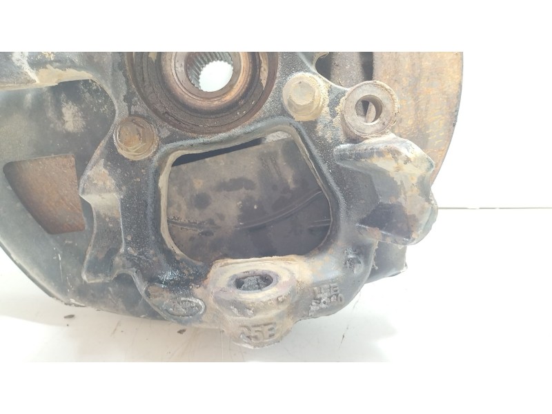 Recambio de mangueta delantera derecha para land rover discovery iv (l319) 3.0 sdv6 4x4 referencia OEM IAM LR056468  