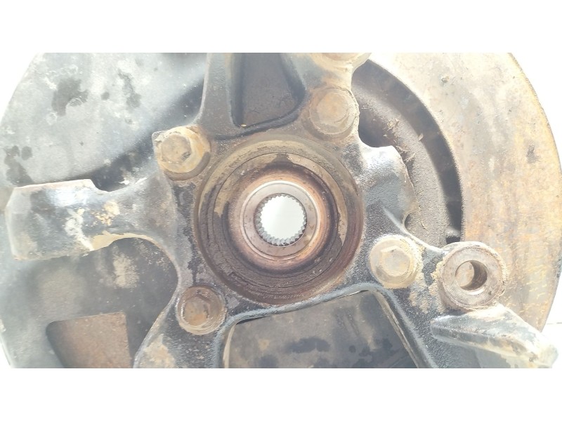 Recambio de mangueta delantera derecha para land rover discovery iv (l319) 3.0 sdv6 4x4 referencia OEM IAM LR056468  