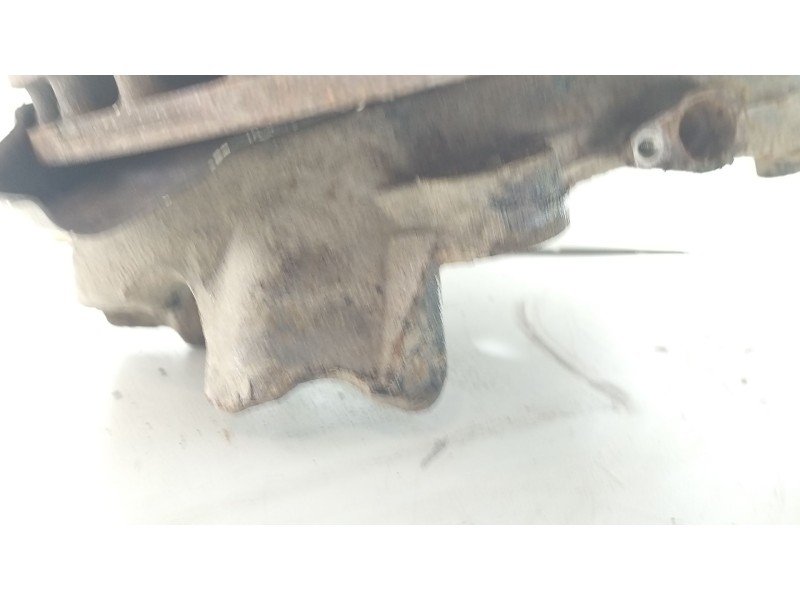 Recambio de mangueta delantera izquierda para land rover discovery iv (l319) 3.0 sdv6 4x4 referencia OEM IAM LR056469  