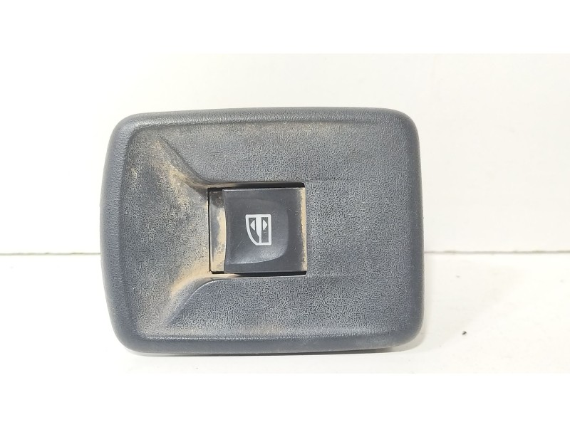 Recambio de mando elevalunas delantero derecho para renault kangoo / grand kangoo ii (kw0/1_) 1.5 dci 70 (kw0v, kw0a) referencia