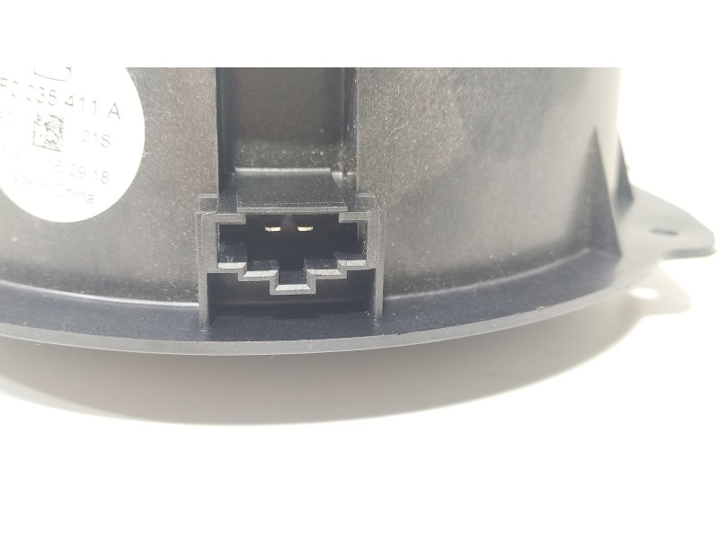 Recambio de altavoz para seat leon st (5f8) 1.0 tsi referencia OEM IAM 5F0035411A  