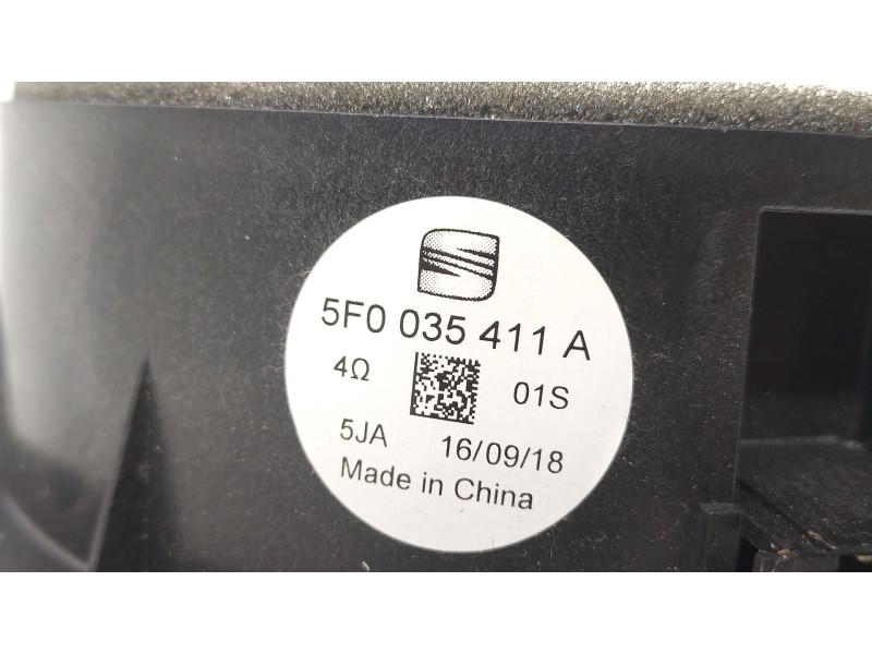 Recambio de altavoz para seat leon st (5f8) 1.0 tsi referencia OEM IAM 5F0035411A  