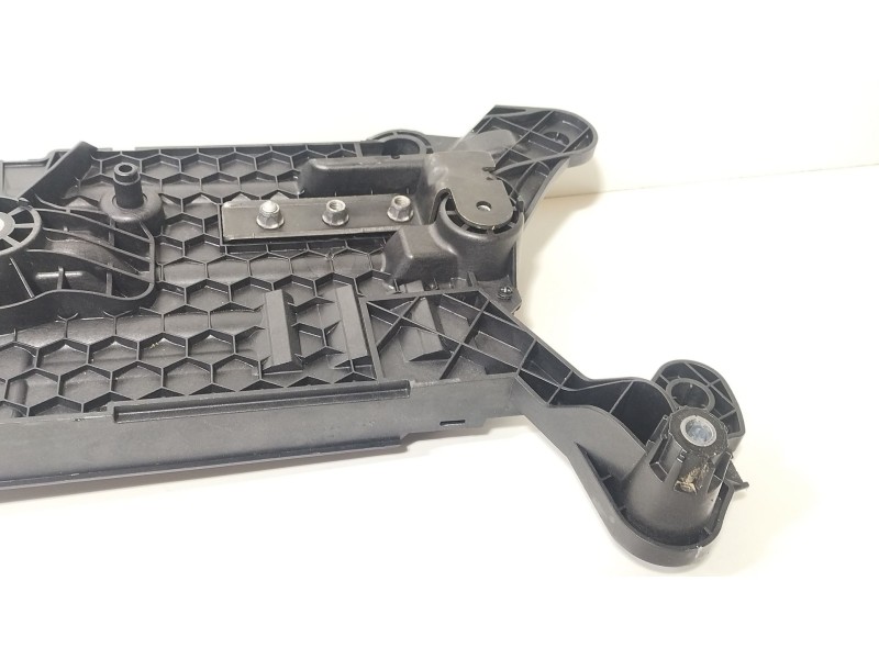 Recambio de soporte bateria para seat leon st (5f8) 1.0 tsi referencia OEM IAM 5Q0915331K  