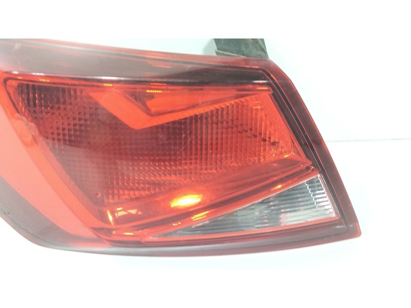 Recambio de piloto trasero izquierdo para seat leon st (5f8) 1.0 tsi referencia OEM IAM 5F0945095D  