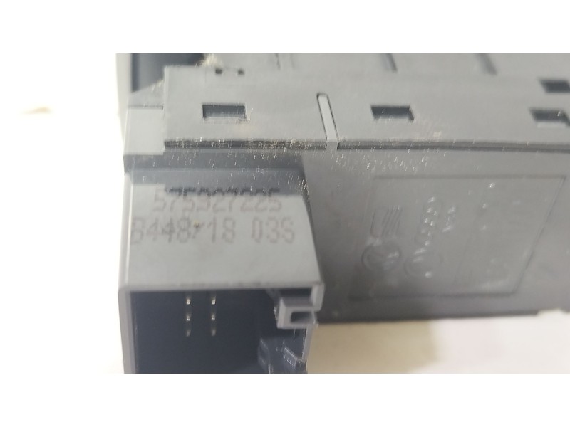 Recambio de freno de mano electrico para seat leon st (5f8) 1.0 tsi referencia OEM IAM 575927225  