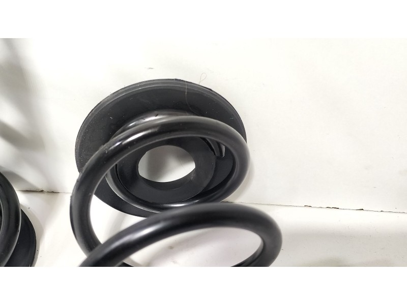 Recambio de muelle amortiguacion para seat leon st (5f8) 1.0 tsi referencia OEM IAM 5F0511121  