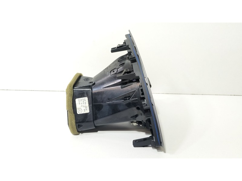 Recambio de rejilla aireadora para seat leon st (5f8) 1.0 tsi referencia OEM IAM 5F1820901D  