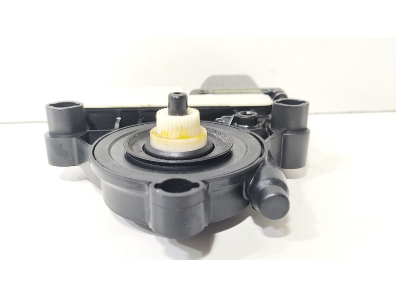 Recambio de motor elevalunas trasero derecho para seat leon st (5f8) 1.0 tsi referencia OEM IAM 5Q0959812E  