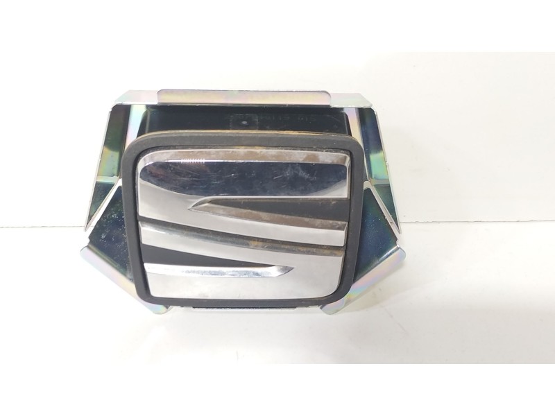 Recambio de maneta exterior porton para seat leon st (5f8) 1.0 tsi referencia OEM IAM 5F0827565D  