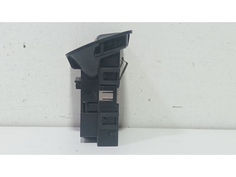 Recambio de interruptor para mercedes-benz clase b sports tourer (w246, w242) b 180 cdi (246.200) referencia OEM IAM A2469050451