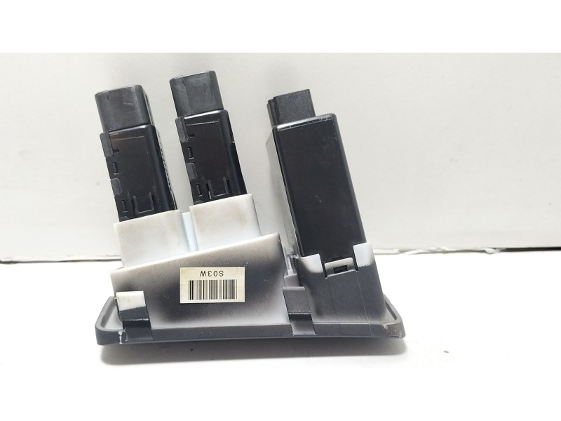 Recambio de interruptor para kia sportage ii (je_, km_) 2.0 crdi 4wd referencia OEM IAM 202002962  