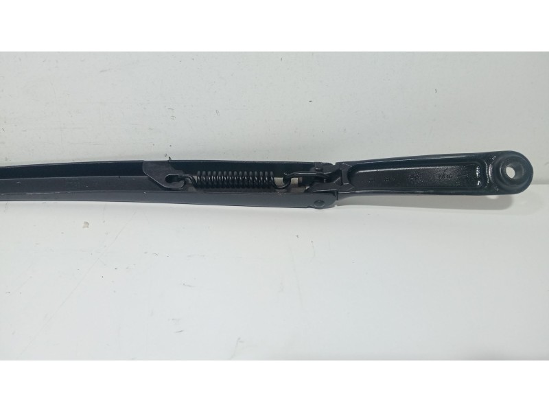 Recambio de brazo limpia delantero derecho para audi a3 (8p1) 1.6 tdi referencia OEM IAM 8P1955408A  
