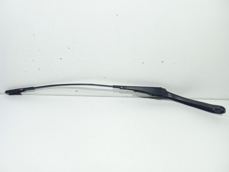 Recambio de brazo limpia delantero derecho para bmw 3 (f30, f80) 318 d referencia OEM IAM 000026577B  