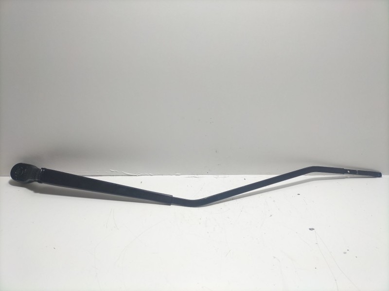 Recambio de brazo limpia delantero derecho para renault scenic iii 1.5 dci diesel fap referencia OEM IAM 288860003R  