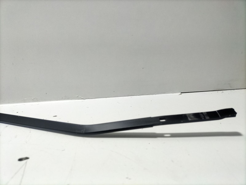 Recambio de brazo limpia delantero derecho para renault scenic iii 1.5 dci diesel fap referencia OEM IAM 288860003R  