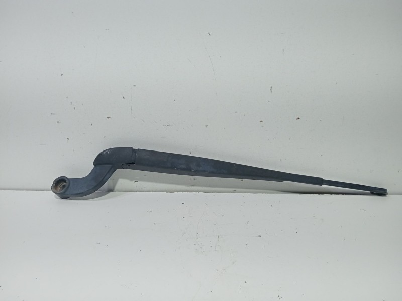 Recambio de brazo limpia delantero derecho para land rover discovery iv (l319) 3.0 sdv6 4x4 referencia OEM IAM LR038120  