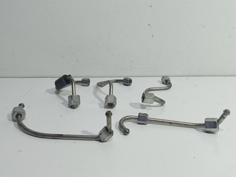 Recambio de tubo inyeccion para opel insignia a (g09) 2.0 cdti (68) referencia OEM IAM 55573472  