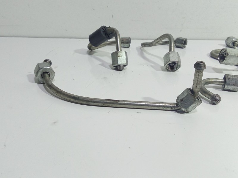 Recambio de tubo inyeccion para opel insignia a (g09) 2.0 cdti (68) referencia OEM IAM 55573472  