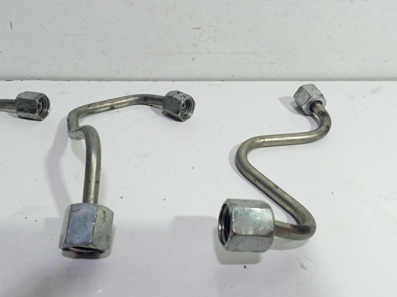 Recambio de tubo inyeccion para opel insignia a (g09) 2.0 cdti (68) referencia OEM IAM 55573472  