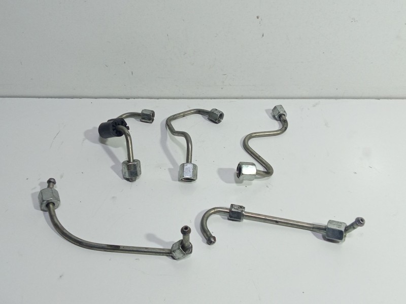 Recambio de tubo inyeccion para opel insignia a (g09) 2.0 cdti (68) referencia OEM IAM 55573472  