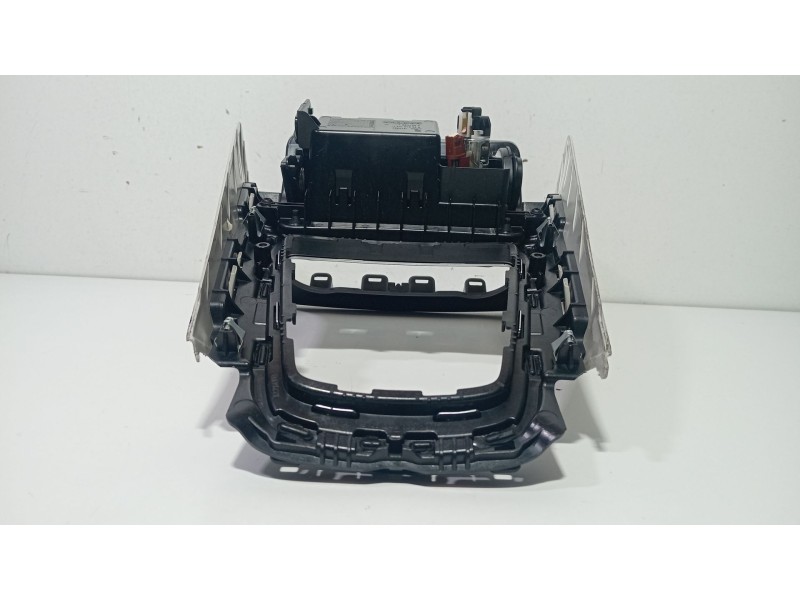 Recambio de consola central para mercedes-benz clase b sports tourer (w246, w242) b 180 cdi (246.200) referencia OEM IAM 2466801