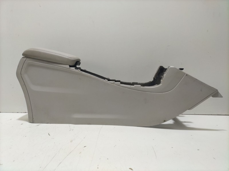 Recambio de consola central para mercedes-benz clase b sports tourer (w246, w242) b 180 cdi (246.200) referencia OEM IAM A246680