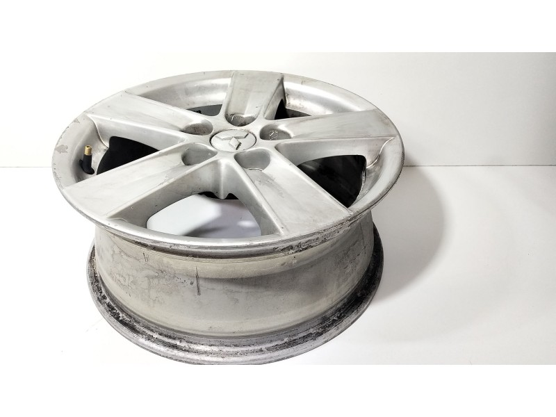 Recambio de llanta para mitsubishi lancer viii (cy_a, cz_a) 2.0 di-d (cy8a) referencia OEM IAM 4250B388  