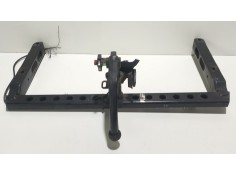 Recambio de enganche remolque para audi a5 (8t3) 2.0 tdi referencia OEM IAM 8K0002W  