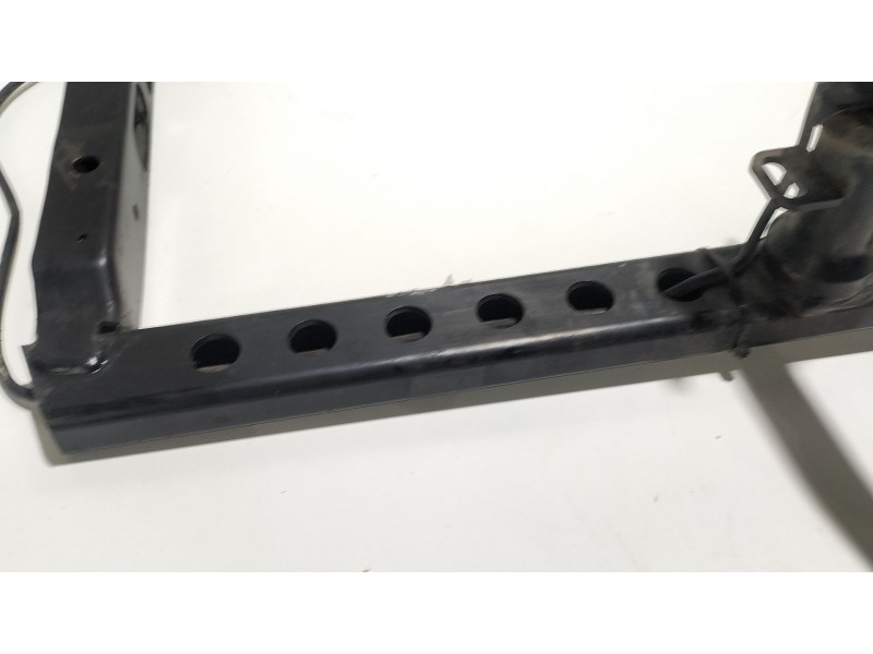 Recambio de enganche remolque para audi a5 (8t3) 2.0 tdi referencia OEM IAM 8K0002W  